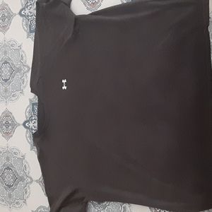 Under amor shirt